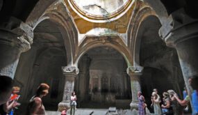 Monasterio De Guejard Armenia