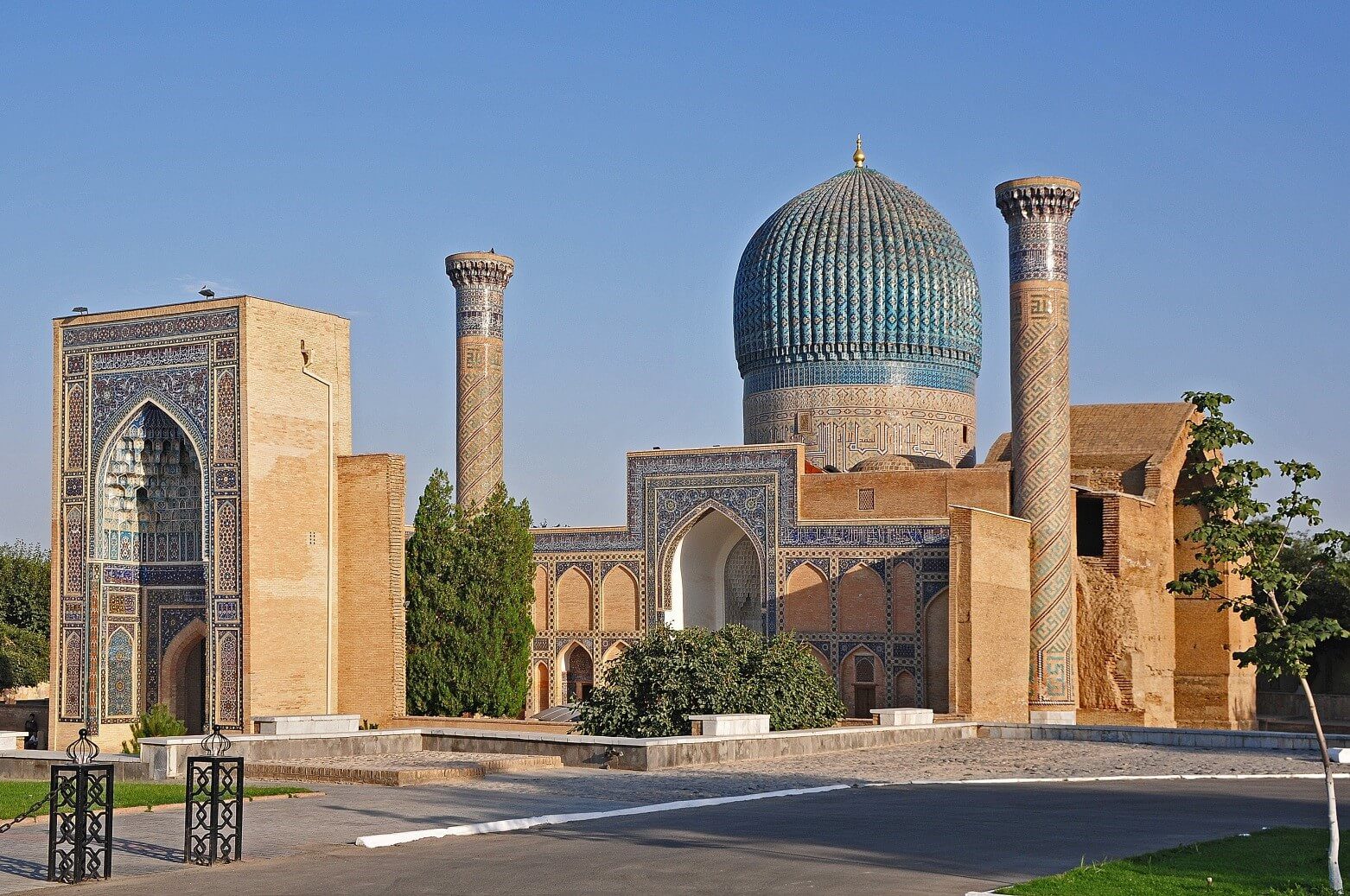 Uzbekistan Samarcanda y el desierto